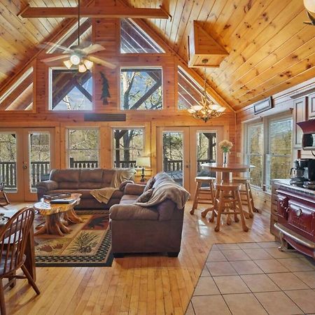 Stunning Mountain Cabin W Hot Tub Gatlinburg Zewnętrze zdjęcie