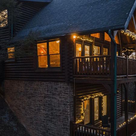 Stunning Mountain Cabin W Hot Tub Gatlinburg Zewnętrze zdjęcie