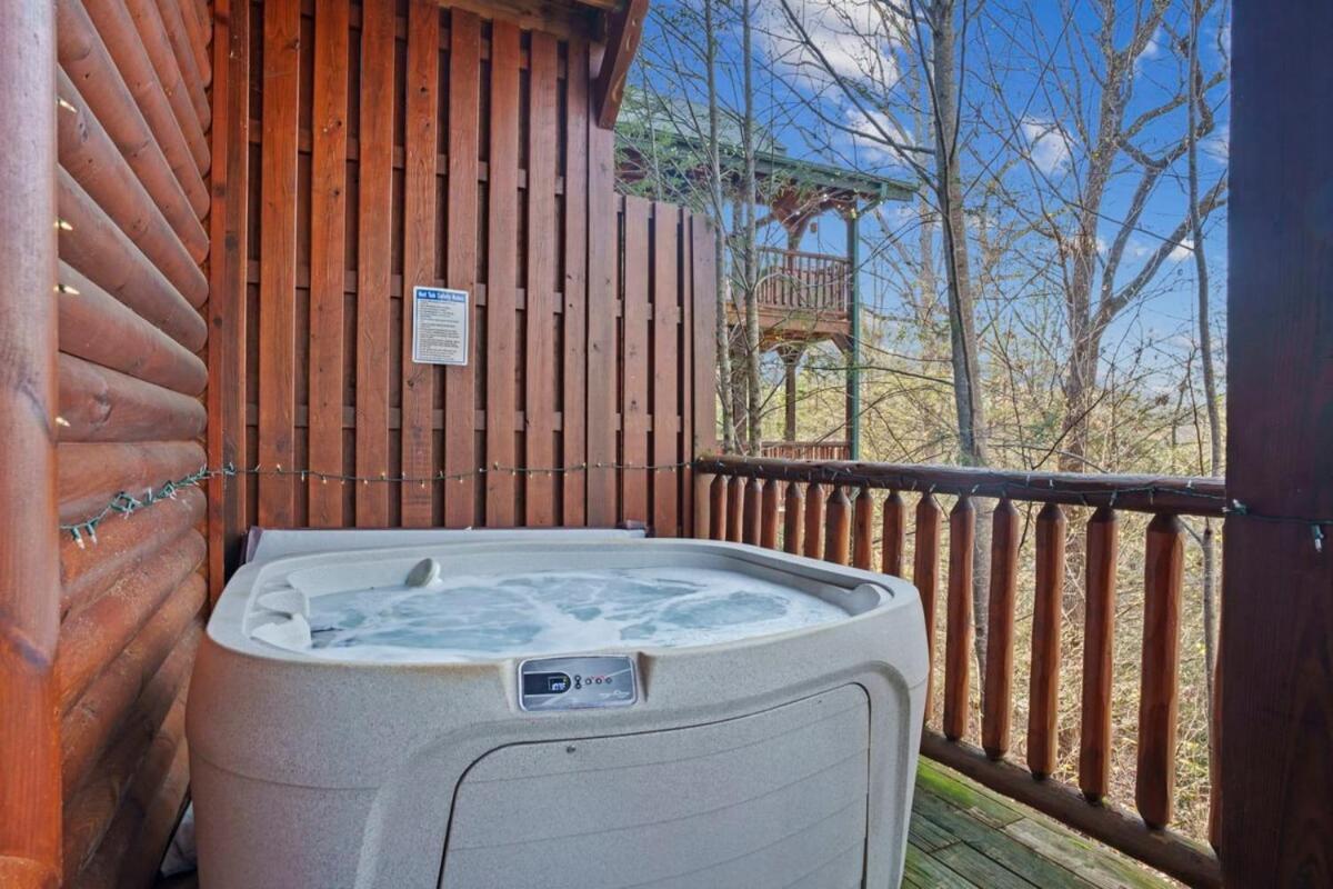 Stunning Mountain Cabin W Hot Tub Gatlinburg Zewnętrze zdjęcie