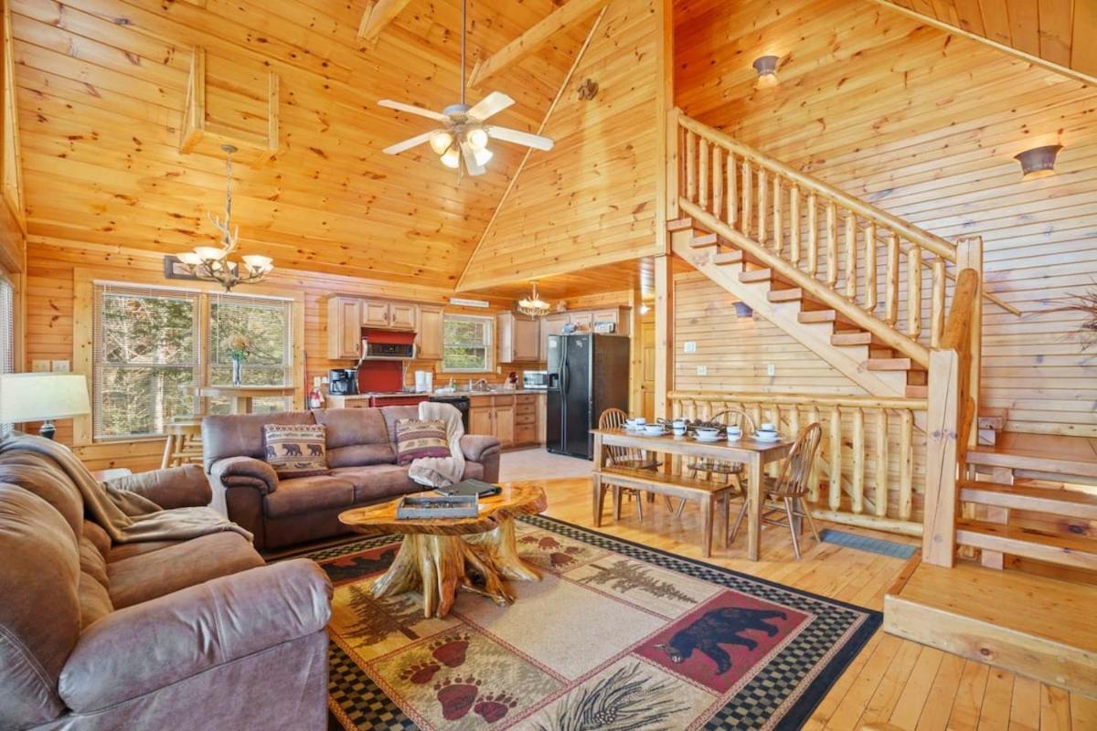 Stunning Mountain Cabin W Hot Tub Gatlinburg Zewnętrze zdjęcie