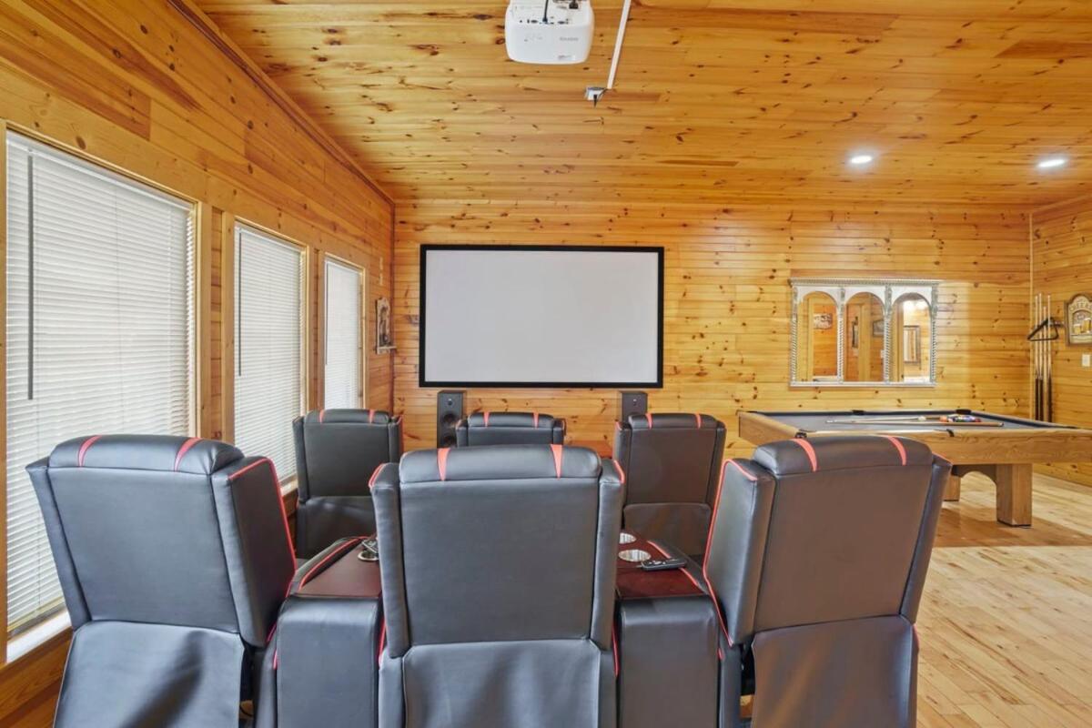 Stunning Mountain Cabin W Hot Tub Gatlinburg Zewnętrze zdjęcie