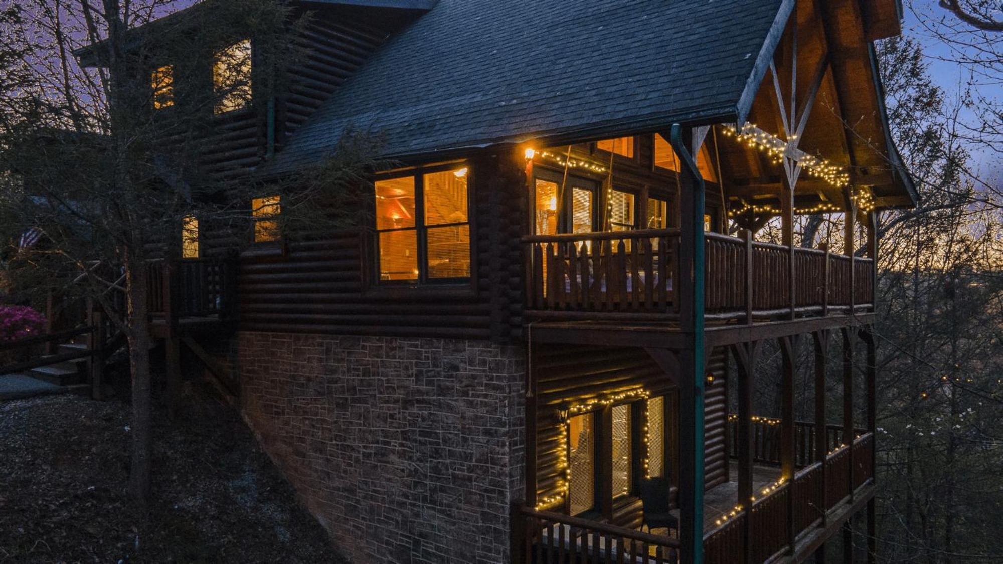 Stunning Mountain Cabin W Hot Tub Gatlinburg Zewnętrze zdjęcie